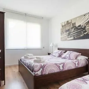 Apartamento Piso Zona Plaza España, Junto A Montjuic,, Barcelona
